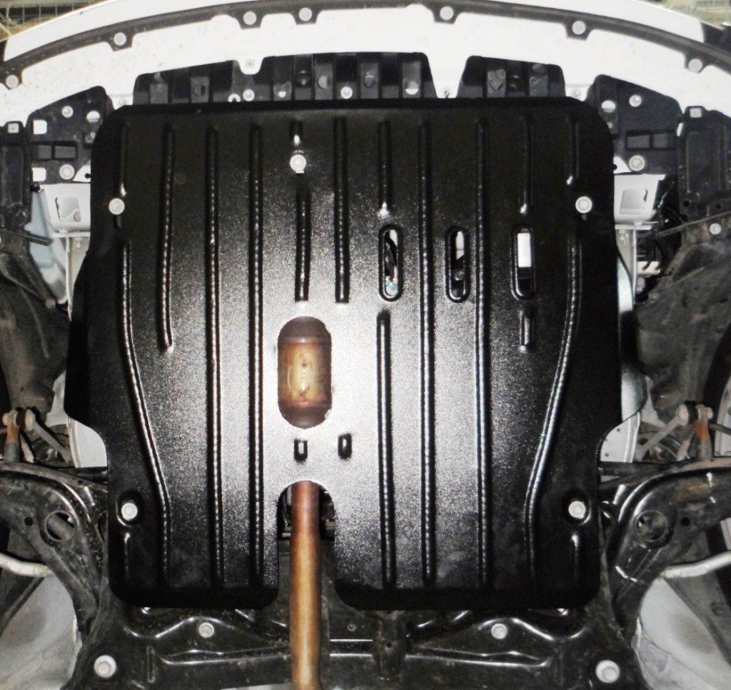 TOYOTA Yaris 1,0 1,3 АКПП/МКПП 2011-2020 Защита моторного отсека и КПП